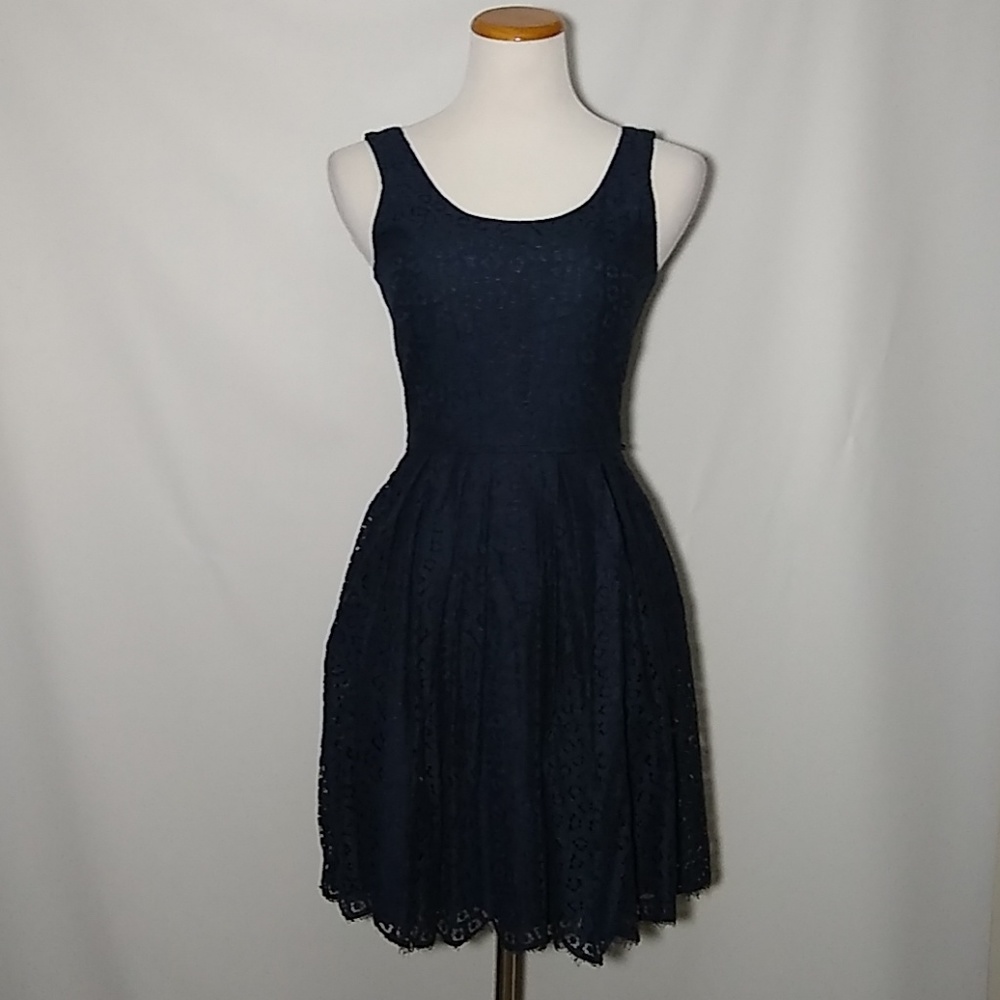 J CREW Factory Swirling Lace Dress Size 0